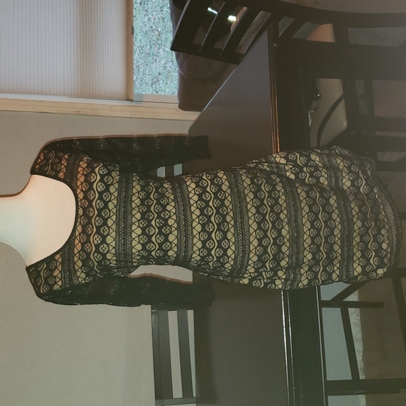 torrid Dresses & Skirts - [torrid] Nude and Black Lace Bodycon Mini Dress